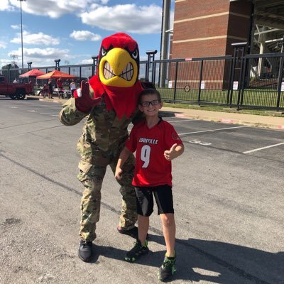 Husband, father to 2 wonderful kids, Christian and enjoy all sports, fishing and hunting. University of Louisville Cardinals fan through thick and thin
