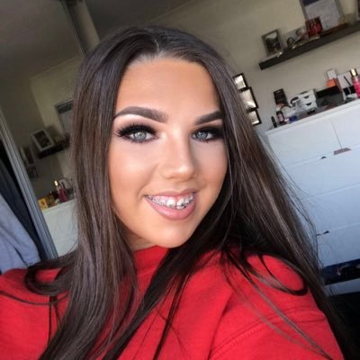 MirinGray's profile picture. 