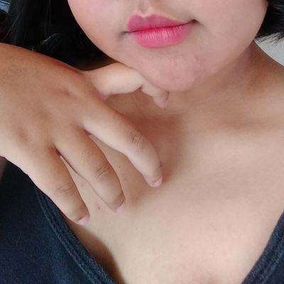 ddystoy's profile picture. formerly known as 
@jazmineeteaa
 || f21 | ngonten kalau mood