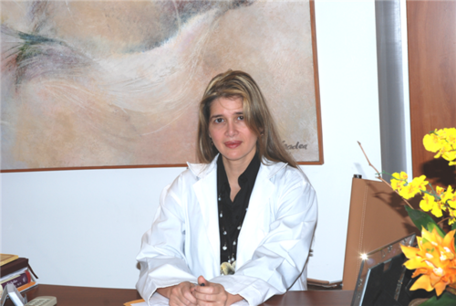 The Alba Reyes Sagiv Skin & Hair Transplant Institute Located in the beautiful Dominican Republic.
Helping international patients get full hair restoration.