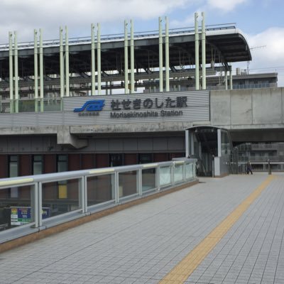 ROlVr9q2VBCXyzC's profile picture. "旅"で知る、"街"を知る。をコンセプトに群馬から旅×商業×鉄道×地域活性化をテーマにYouTubeなどで投稿、日本全国の街からそのヒントを探ります。動画の新シリーズ #群馬改造計画 スタート！【お問合せ・依頼】→DMまでお願い致します。note でも発信中→https://t.co/mGS3D7CzrI