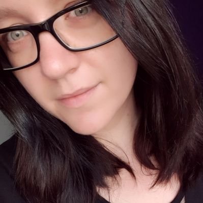 Jennifer__616's profile picture. [...Family don't end with blood...]