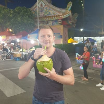 Hull lad living in Oz, Brisbane Broncos, Brisbane Roar and Hull City Fan. Feel free to follow - Snapchat mikeh555