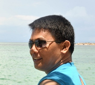 MJPadere's profile picture. My Life is Complicated