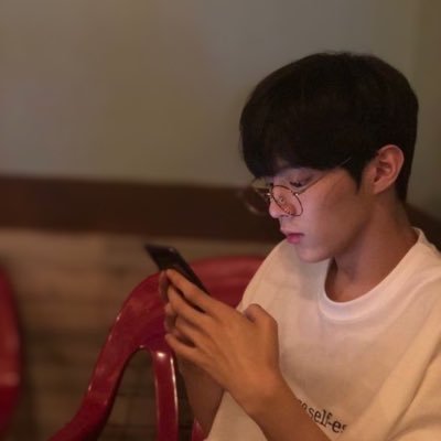 zaozhengga's profile picture. 