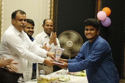 AtikRah24266407's profile picture. always be happy and respect the people It's change all the people..