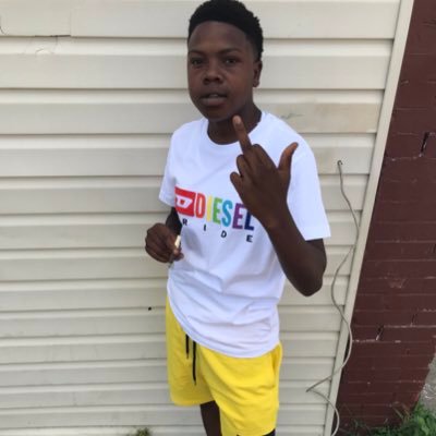 lor_nasia's profile picture. NFC✨#longliveDaDon💔🙏🏼 #4evaCruddyCake💔 #Freedaguys⛓ YoungestInCharge💸✨