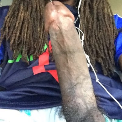 Ladies only horny freak I am 6”3 10inch dick yes this is really me freaks only hit me up don’t be shy
