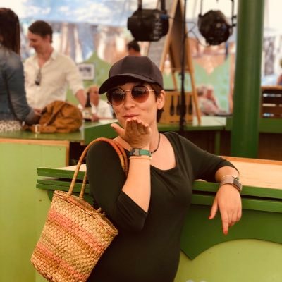 sandra68122527's profile picture. 