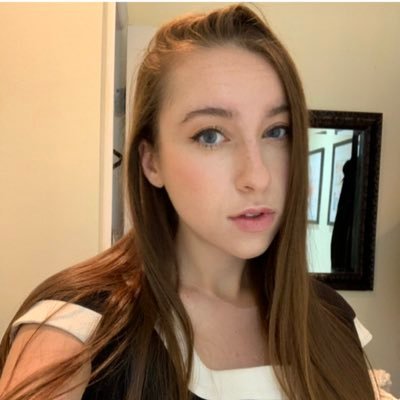 lashlyss's profile picture. 