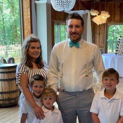 Cleanshot259's profile picture. Just a dad who loves to play games and trying to pursue a dream! My boys asked if I could be a cool streamer like the guys on YouTube so let’s see!