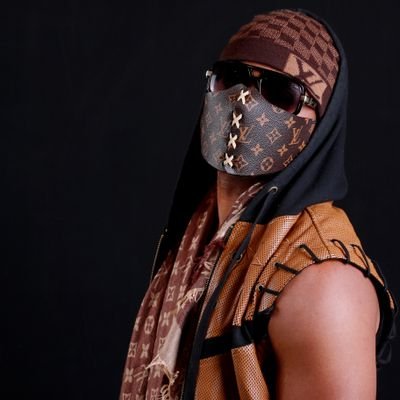 lvboymusic's profile picture. Anonymous singer. To protect the privacy of my family and friends.