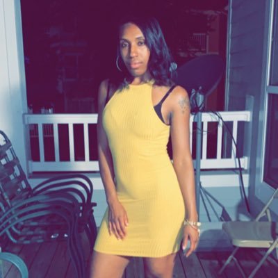 ((25)) s i n g l e., Aquarius ♒️ est.94 RIP MAWMAW😭 ((I like girls who like girls))) #FriendshipsOnly