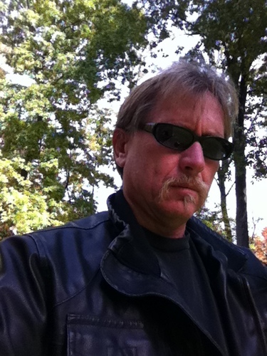 thelandshark's profile picture. Willing to say something stupid at anytime or anywhere!