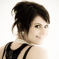 Denise(@MrsMiNeM) 's Twitter Profile Photo