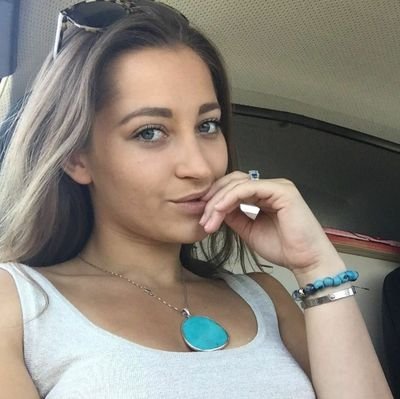 OneLove42448003's profile picture. 