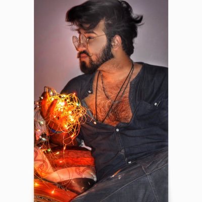 Shadikrle's profile picture. I'm naturally funny because my life is a joke😂 :D