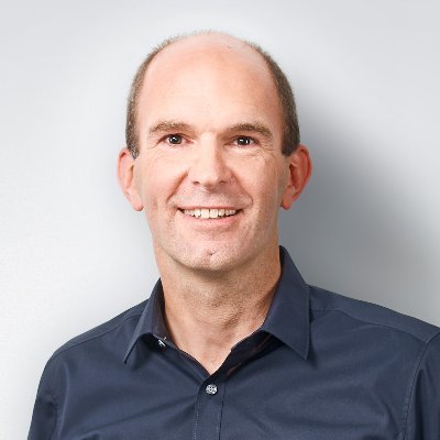 It's me from a business perspective. Head of XaaS (anything as a service) @adesso_SE | tweets are my own