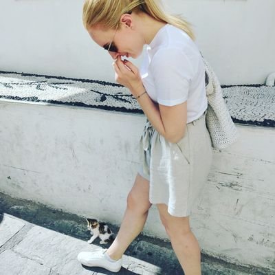 laujyou's profile picture. 