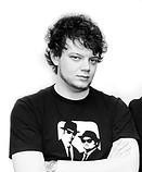 Bassist/ Basgitaardocent/ Studiomuziekant