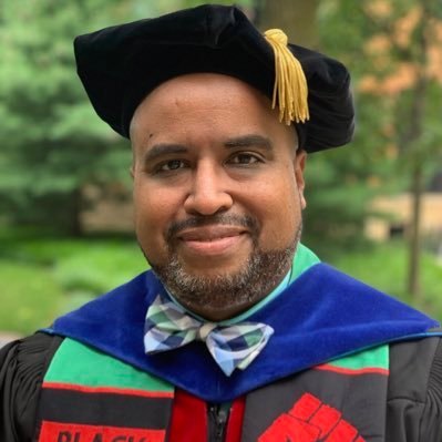 #Tenured Full Professor of Communication | Author| Podcaster at https://t.co/tXYvWU3jx3 |🏳️‍🌈 supporter | Left leaning AF | #AfroLatinx