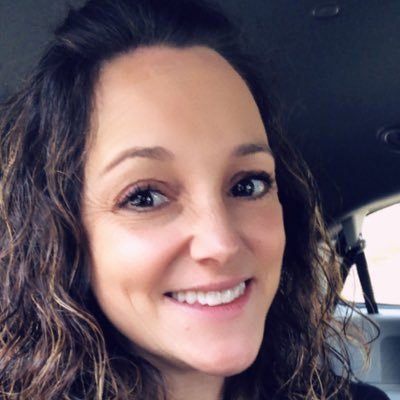 I’m a dental hygienist who loves the keto lifestyle. I help people become the best versions of themselves. I’m married w/2 boys & we love Husker football!
