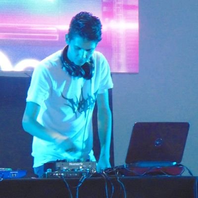 Cytus II/Pump It Up/Lanota/DanSparkling/Neon FM/Phigros/Dynamix/RAVON/NOISZ/Costheta/KALPA/ChainBeeT/etc...
Music producer for rhythm games.
