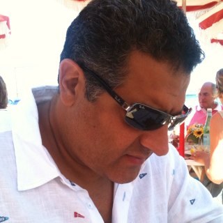 kianmanesh's profile picture. 