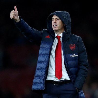 Lisasimpsbackup's profile picture. 