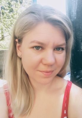 ElinaKinnunen3's profile picture. Fysioterapeutti, kotikuntoutus/Päijät-Sote, Sosiaali- ja terveysalan uudistavan johtamisen YAMK-opiskelija. 
Sydän sykkii sotelle ja sen kehittämiselle❤️