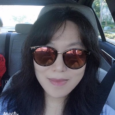 XinJi62579626's profile picture. Young