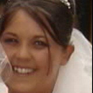 AislingPitt's profile picture. 