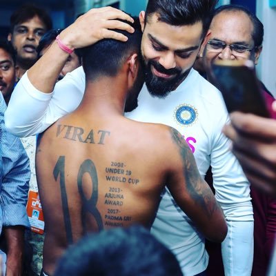 That Virat Kohli Superfan with 16 Tattoos on #KingKohli and his achievements. #ViratKohli #TeamIndia 🇮🇳