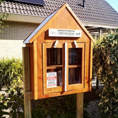 Minibiebs Lelystad; biedt binnen Lelystad gratis boeken aan in minibibliotheken. Boekdonaties welkom! Eerder bekend onder de naam Little Free Library Lelystad.