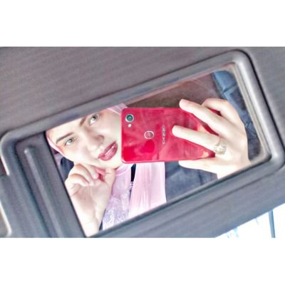 rokiagamal709's profile picture. *اذااا توقفتت عن محادثتيي يومين اجعلهم سنتين فانا بخير:))*🙂🌻
🎶🎶