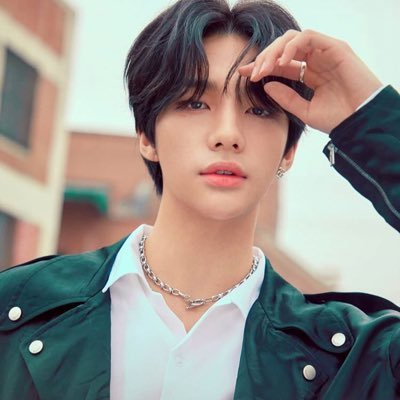 jalynne353's profile picture. 