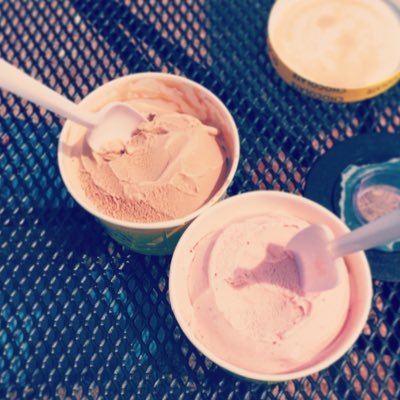 forthecustard's profile picture. frozen custard is not ice cream