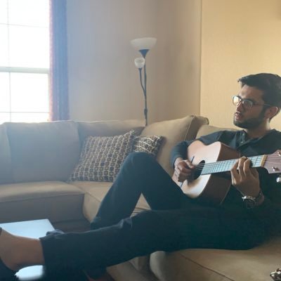 KahnyeEast's profile picture. 