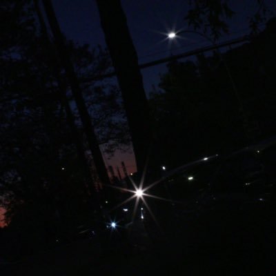 darkmode_m's profile picture. same but different