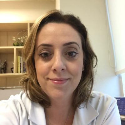 médica pneumologista, com atuação clínica exclusiva.