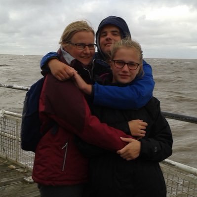 Cliney5's profile picture. 