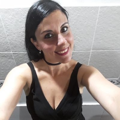 CarinaMilletari's profile picture. De Capital Federal.
En un Futuro medio lejano, Locutora...
💜💙Mamá de Abril y Lauty 💜💙
❤❤Esposa de Carlos ❤❤