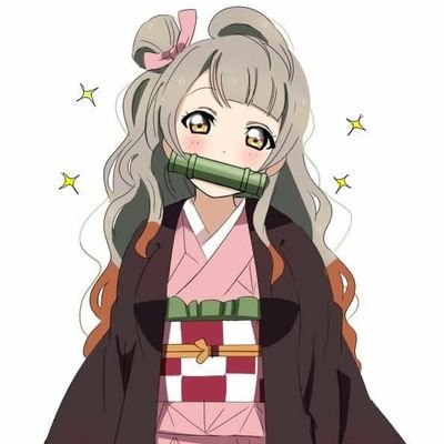 ArletteAutumn's profile picture. Me gustan los monos chinos y las idols 🌸. Pedagogía 🌻