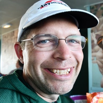 jhwiii's profile picture. Running everyday since 12/31/1989.