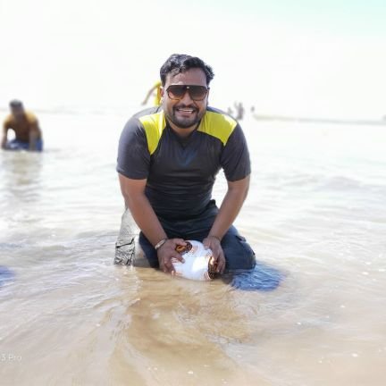 👉मि असाच आहे पटलं तर घ्या,😉नाहीतर सोडून द्या..!!
पुण्यात राहुन...(कराडकर)😜