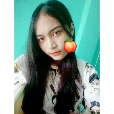 ไม่เเคร์ใคร🤷🏻‍♀️💙