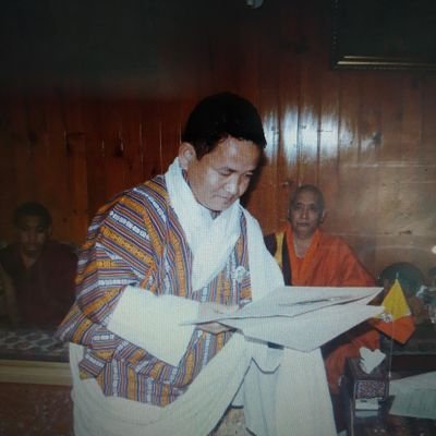 6ArvsHimKxfuAt4's profile picture. Bb