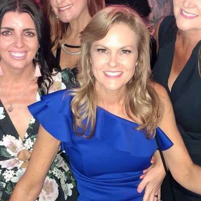 katielou2050's profile picture. Cat lover, cocktail drinker, photographer, blogger, reality tv addict, mum and vodka queen. IG @katiejonesimages https://t.co/glSzeZq2dr