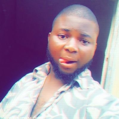 Issavibes1's profile picture. music
we rise by lifting others