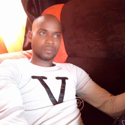 Entrepreneur, Love deep conversations and a Realist! ggmu!